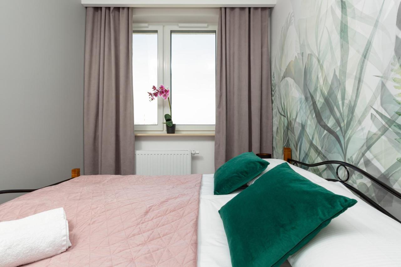 Home Factory Estate Praga Kotsisa By Noclegi Renters Warsaw Ngoại thất bức ảnh