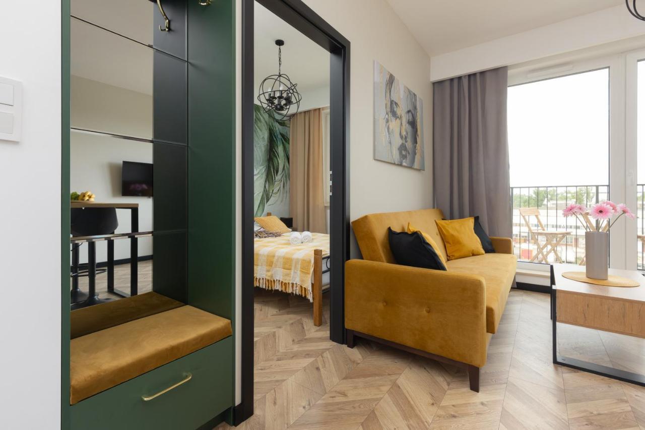 Home Factory Estate Praga Kotsisa By Noclegi Renters Warsaw Ngoại thất bức ảnh