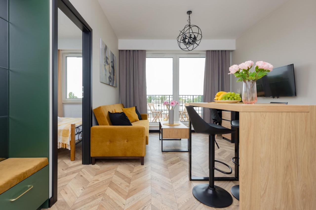 Home Factory Estate Praga Kotsisa By Noclegi Renters Warsaw Ngoại thất bức ảnh