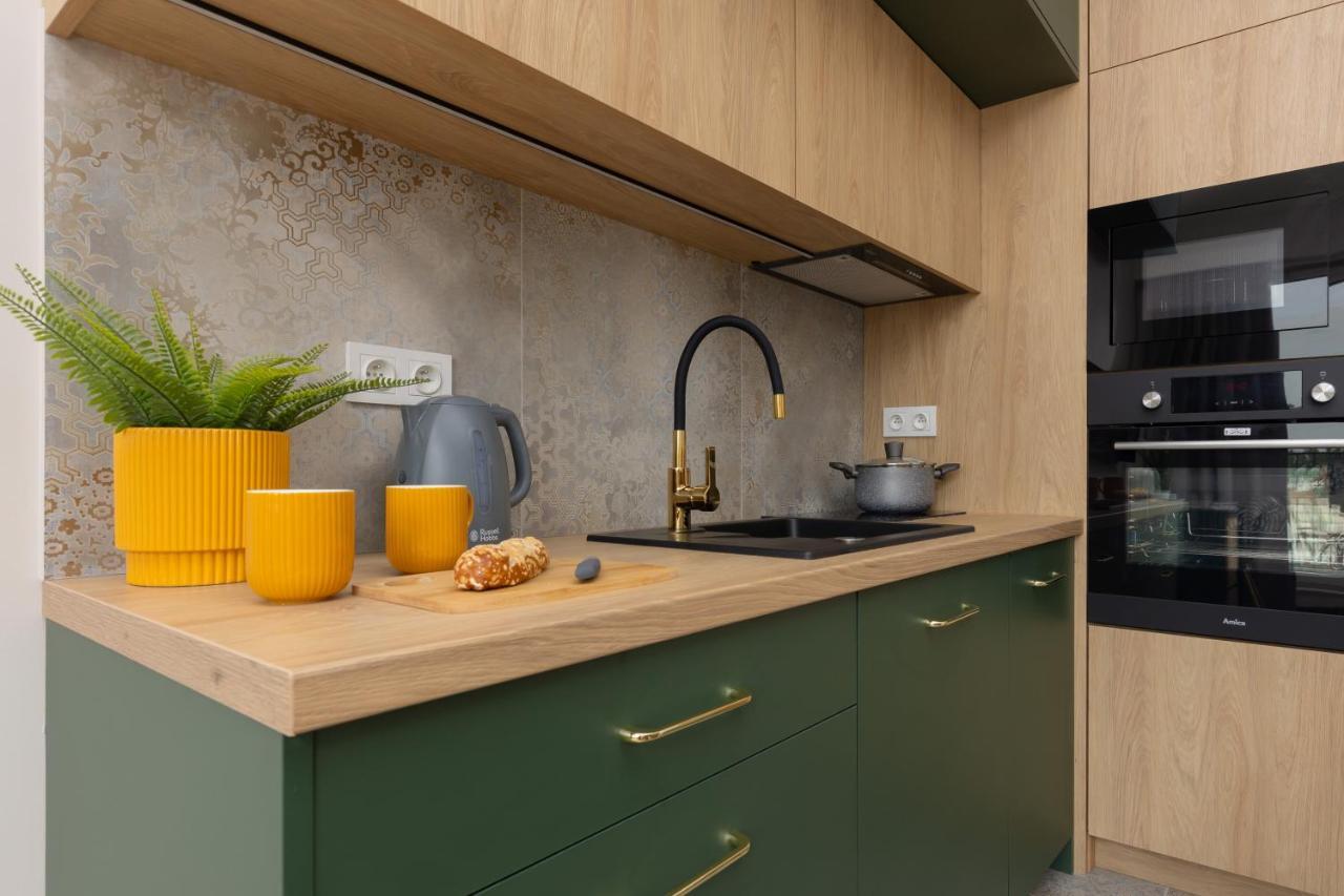 Home Factory Estate Praga Kotsisa By Noclegi Renters Warsaw Ngoại thất bức ảnh