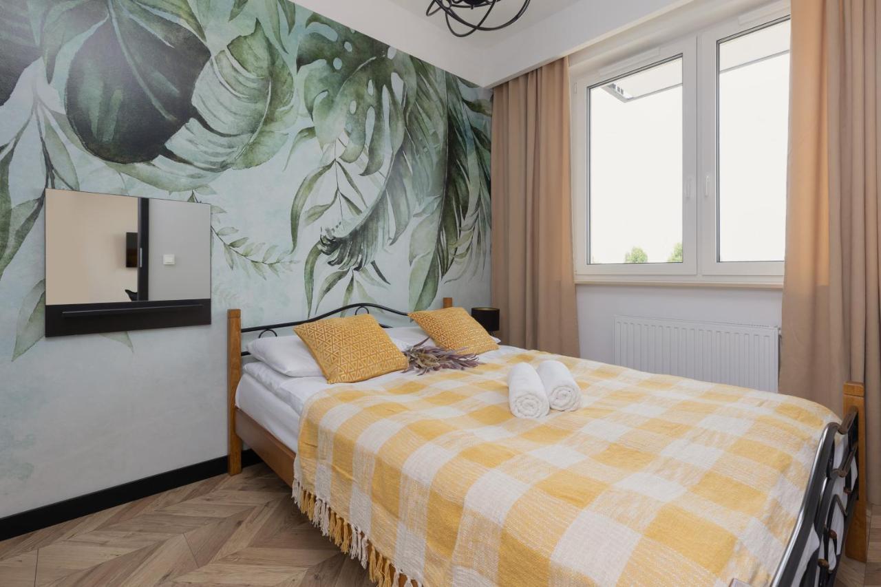 Home Factory Estate Praga Kotsisa By Noclegi Renters Warsaw Ngoại thất bức ảnh